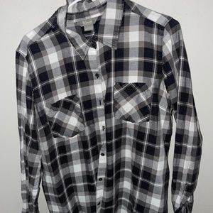 Black and white button up flannel